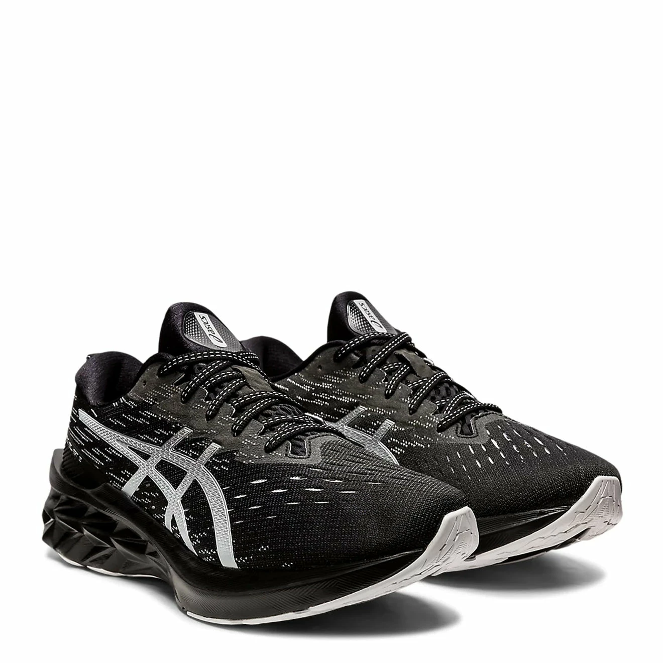 Asics Novablast 2 Trainers Black / Pure Silver - Image 3