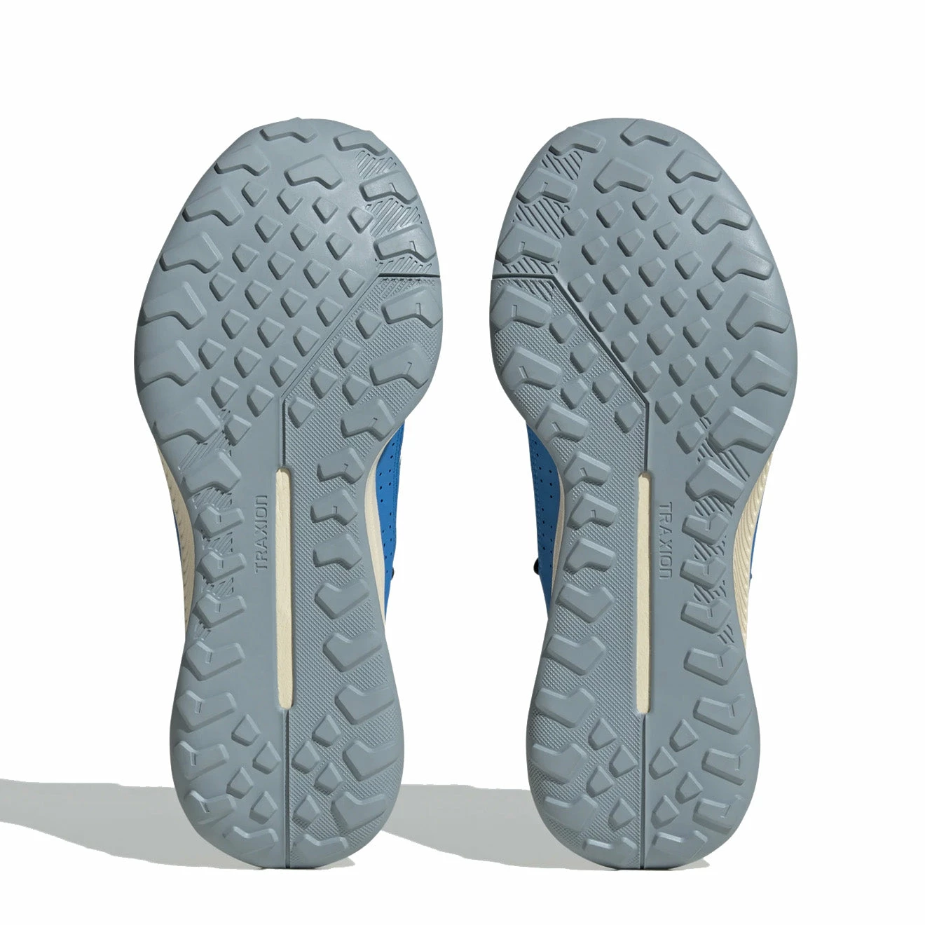 Adidas Terrex Voyager 21 Slip-On HEAT.RDY Trainers Maggre / Wonwhi / Blurus - Image 5