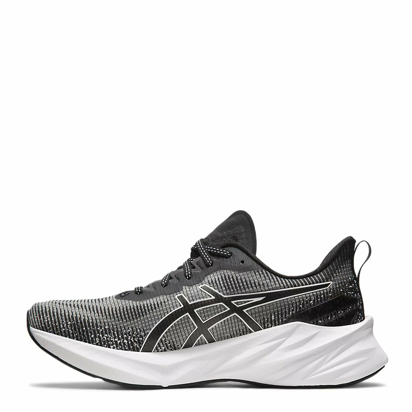 Asics Novablast 3 LE Trainers Black / White - Image 2