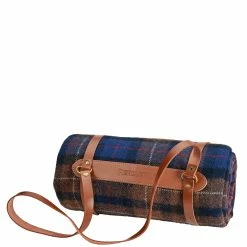 Pendleton Motor Robe With Leather Carrier Shelter Bay Plaid